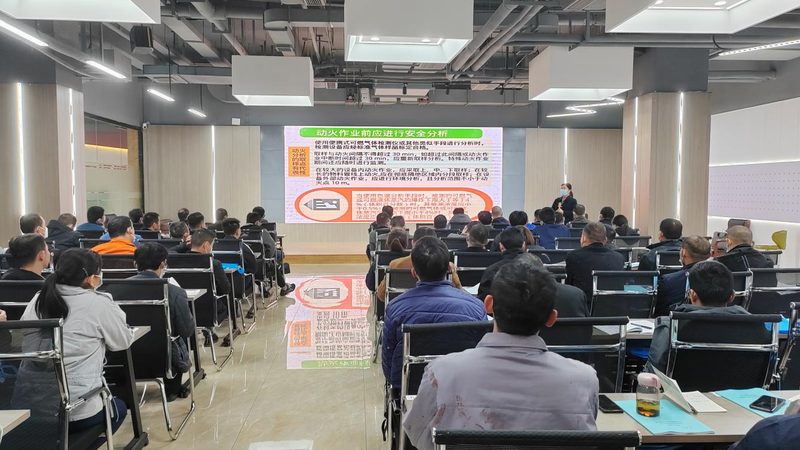 保育员资格证报名费用：揭秘费用构成与选择要点